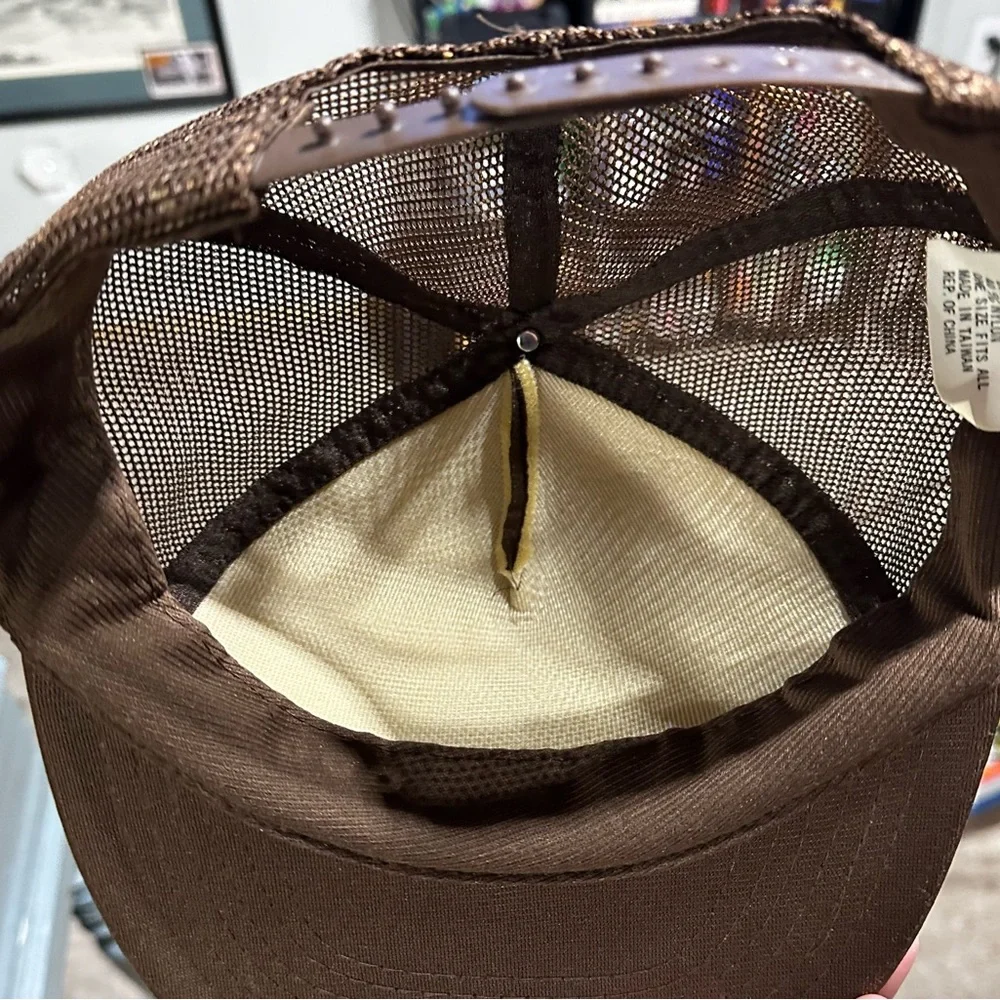 Vintage Cadillac SnapBack Foam Trucker hat, never worn, circa 1980”s - Picture 3 of 5